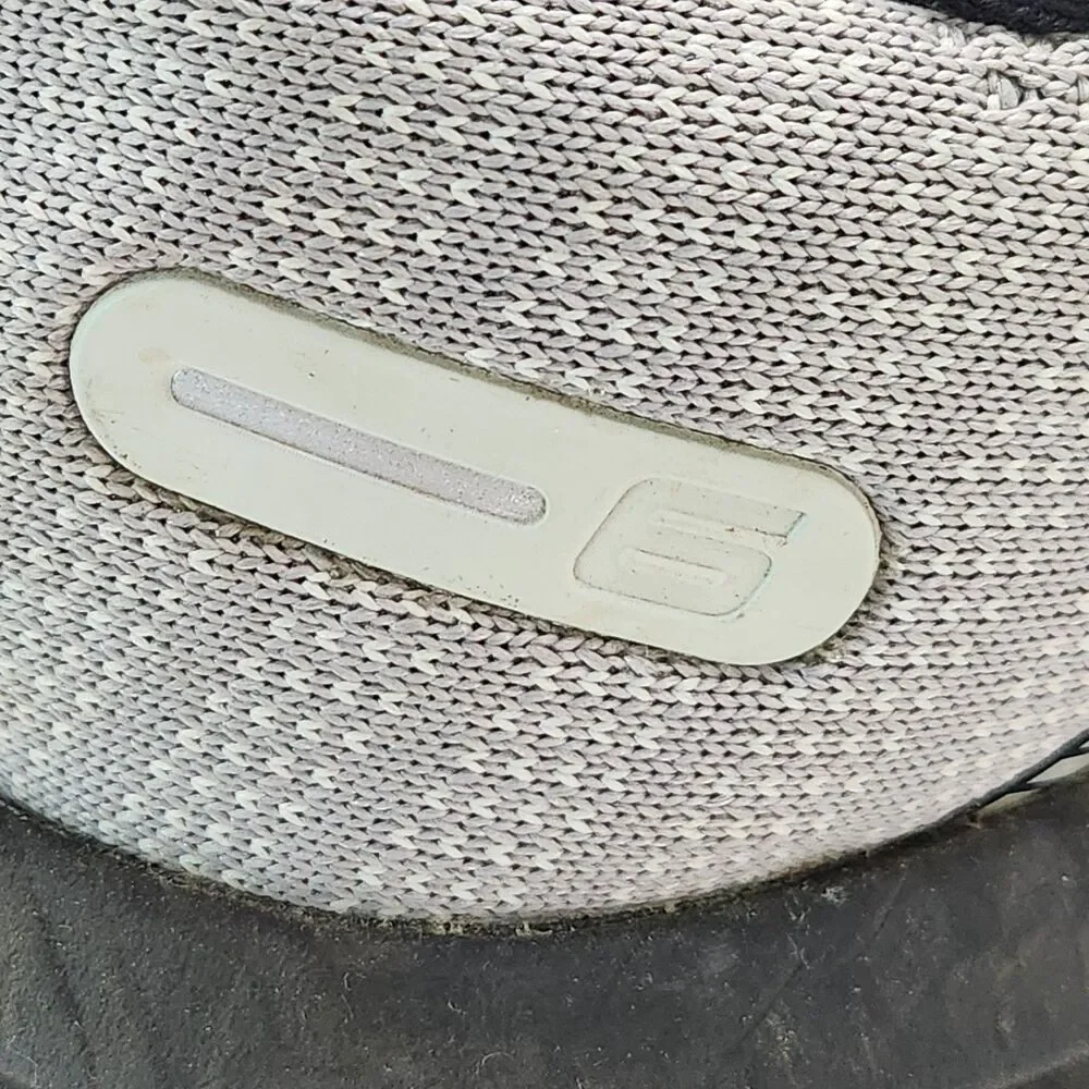Brooks‎ Revel 6 Men’s Size 11 Medium D Grey Running Shoes Sneakers 1103981D089